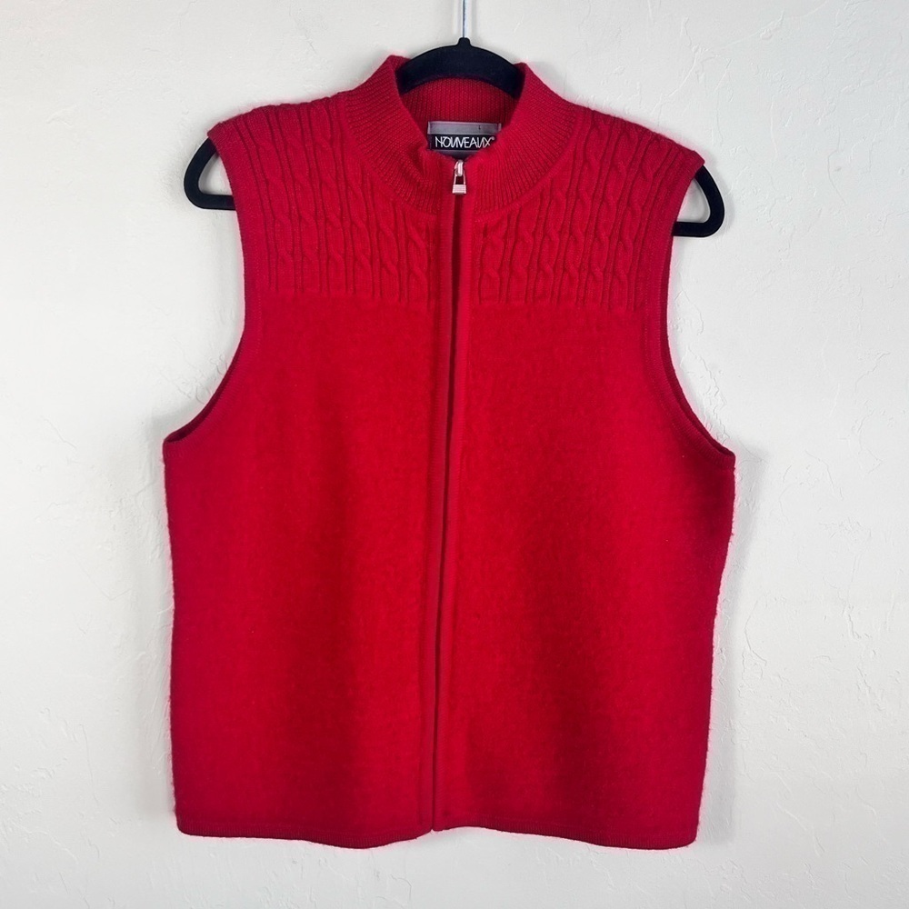 Red Vintage 100% WOOL Zip Up Vest